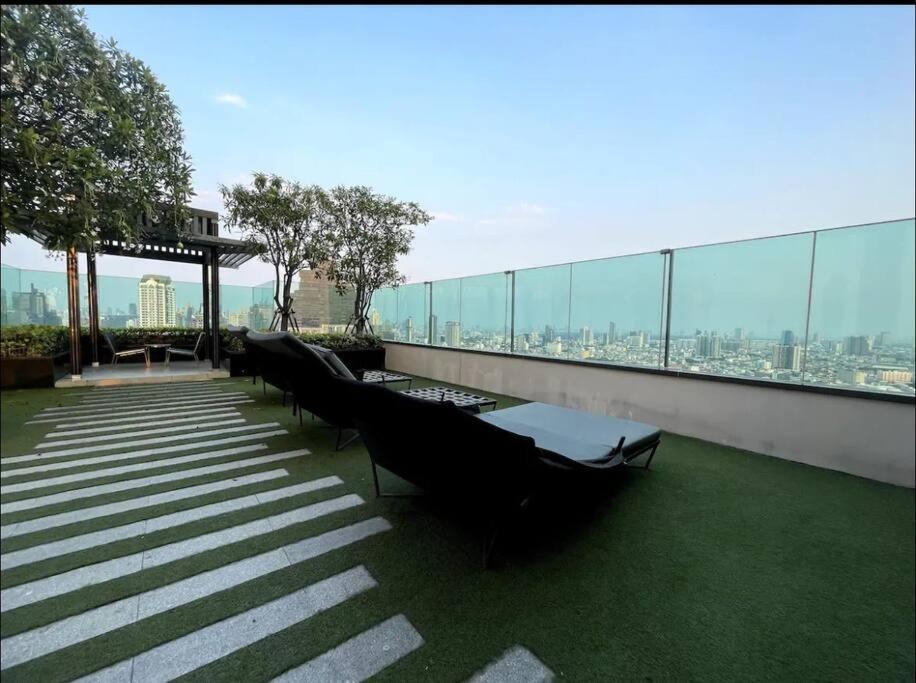 Luxurious Downtown River View Chao Phraya River Apartment Bangkok Exterior photo